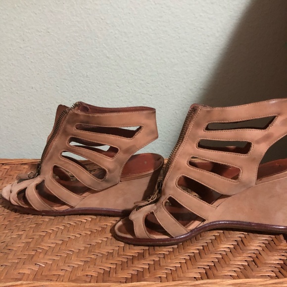 Wedges - Picture 5 of 6